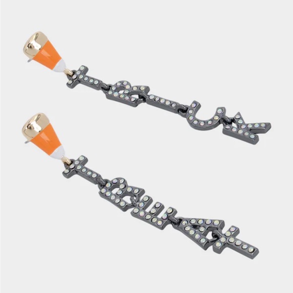 BETSEY JOHNSON Halloween GHOUL FRIENDS TRICK OR TREAT MISMATCH EARRINGS NWT - Picture 3 of 9